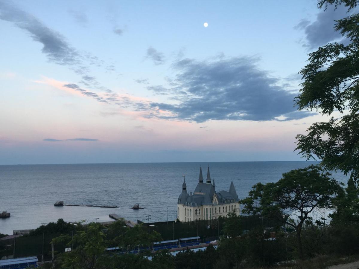 Kvartira U Samogo Moria! Odessa Eksteriør billede